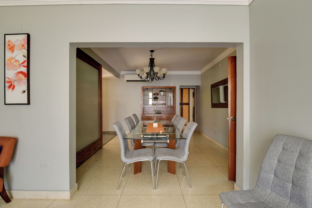 Private Heated Pool: Walk to Isla Verde Beach - Property Image 22