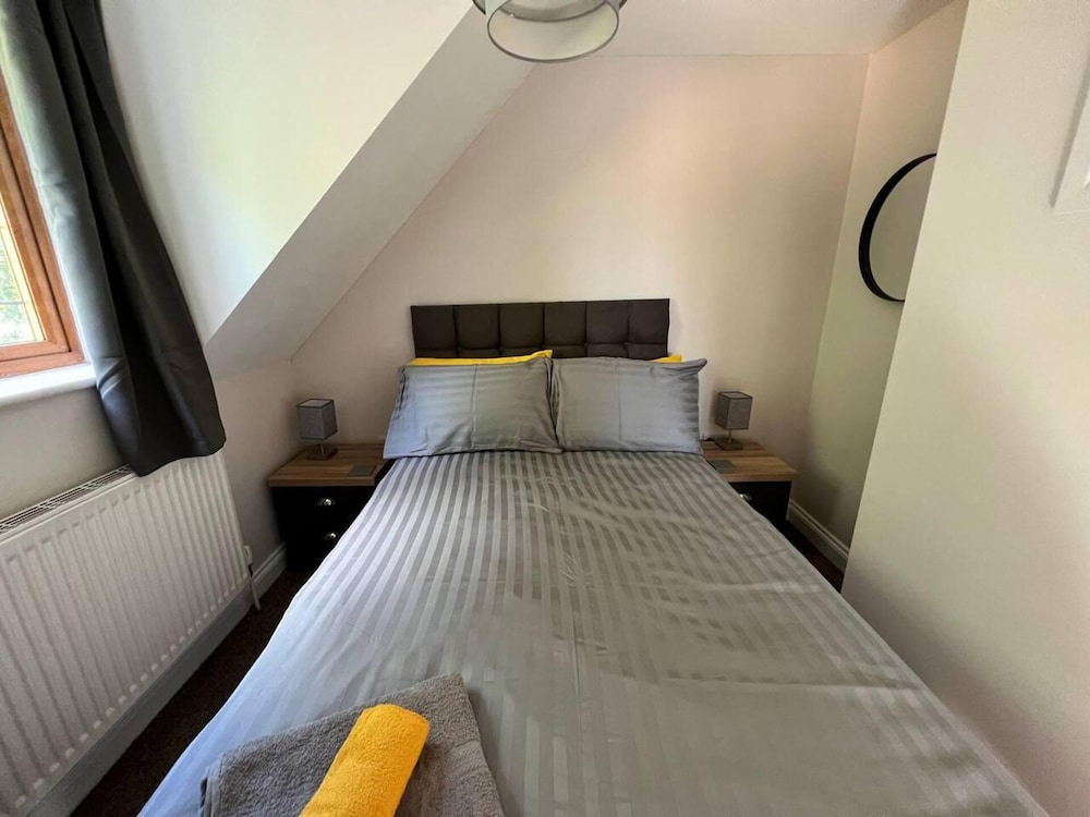 Cosy 2 bed House Close to City Centre of Lincoln view 4
