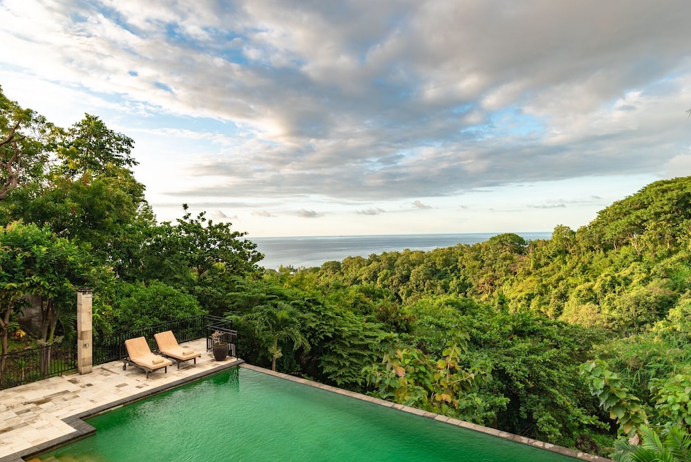 Villa Jempiring view 5