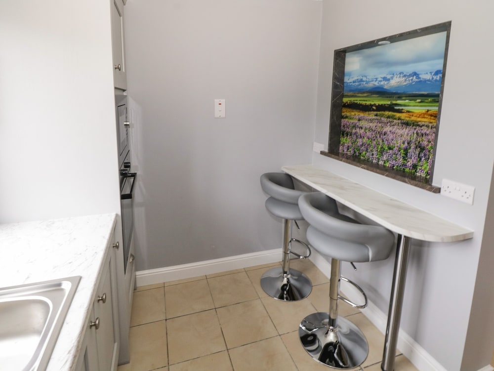 Cherry Tree Cottage view 5