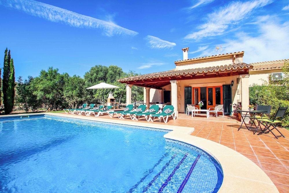 Villa Punta Colet