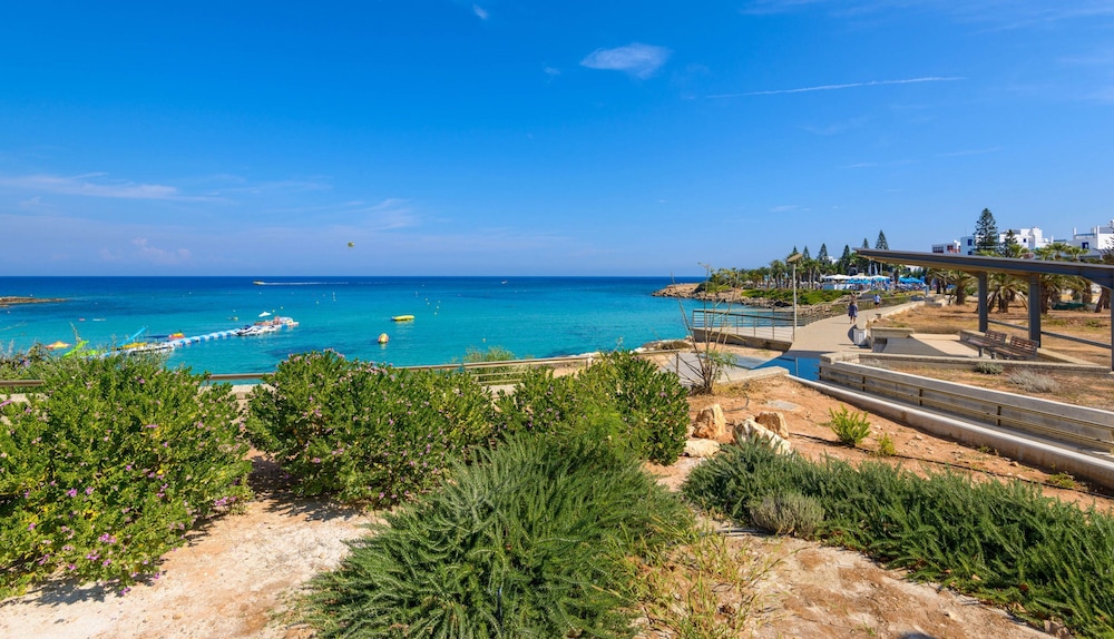 Mylos Lifestyle Seaview Villa 21
