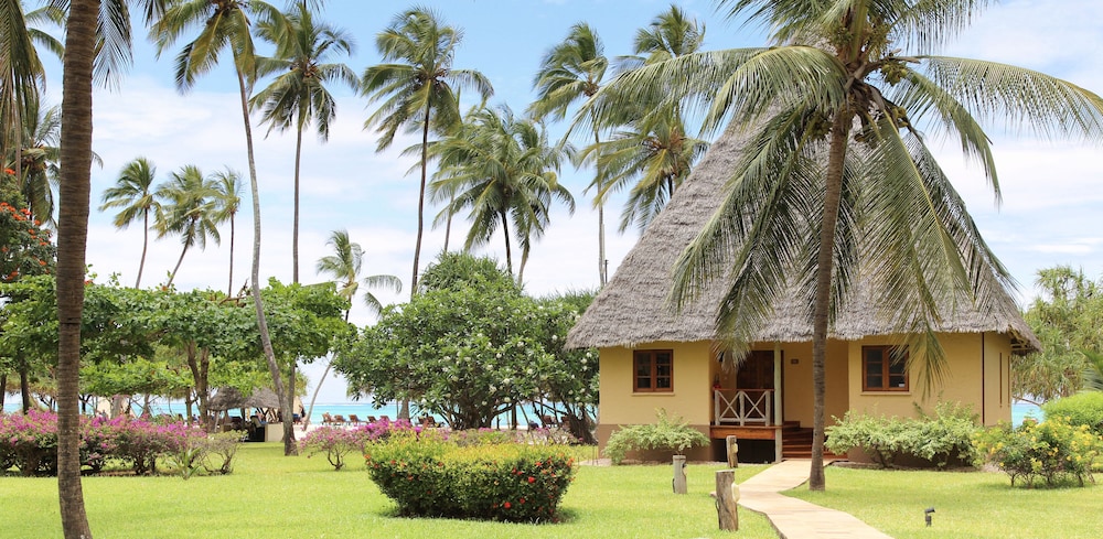 Kiwengwa Vacations - Neptune Pwani Beach Resort  Spa Zanzibar - Property Image 10