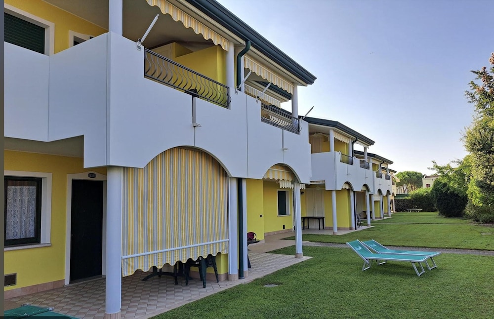 Relaxing Getaway With Pool and Garden in Bibione
