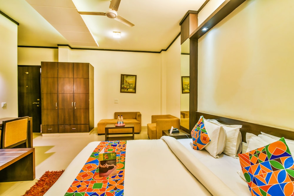 FabHotel First Star