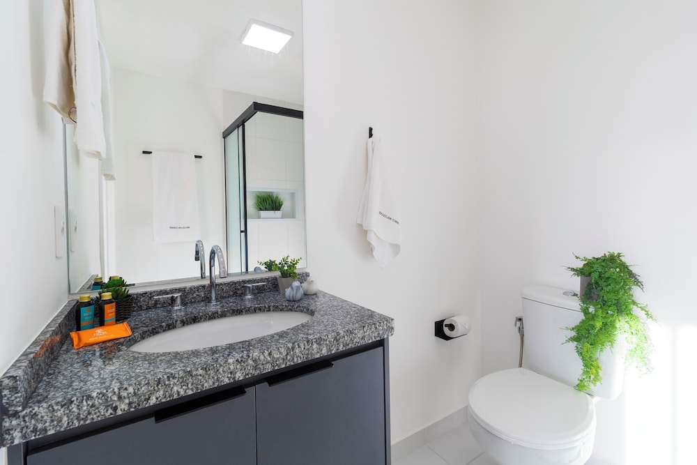 Modern, fully equipped, and well-lit with AC and gym