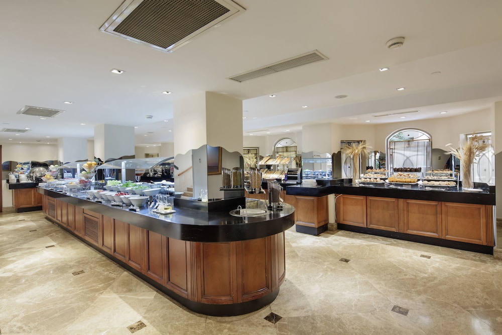 Crowne Plaza İstanbul - Eski Şehir by IHG - Image 55