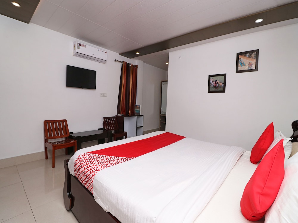OYO 28838 Brv Resorts view 4