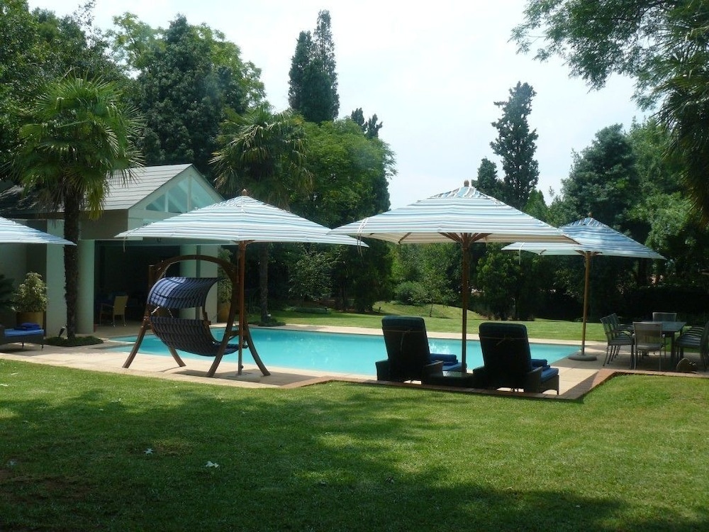 Blu Swan Guest House view 3