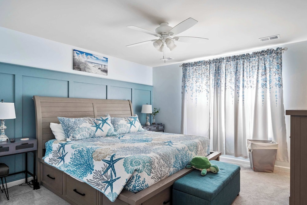 Schooner Landing 2 Sleeps 12