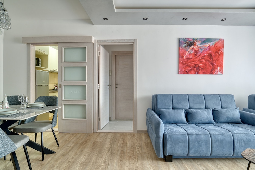 Comfort apartments near the beach