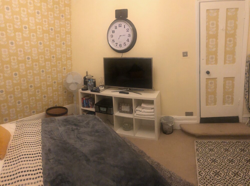 Charing Cross Rooms - B&B