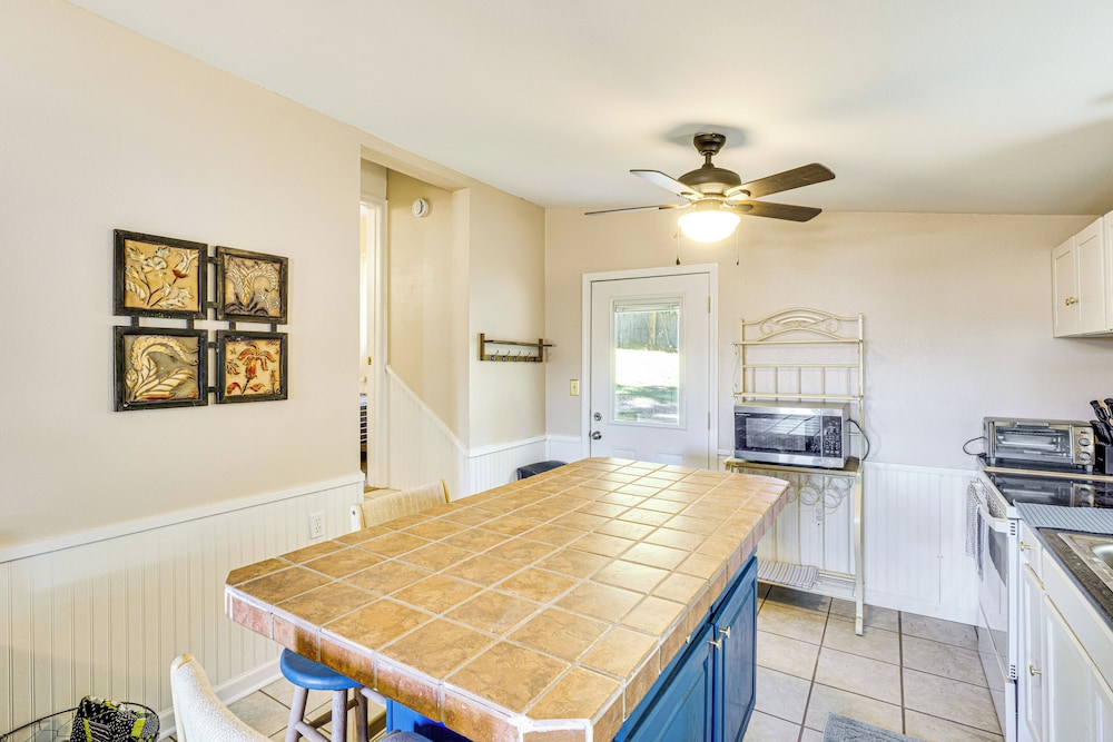 Lake Talquin Cabin: Close to FSU & Quincy!