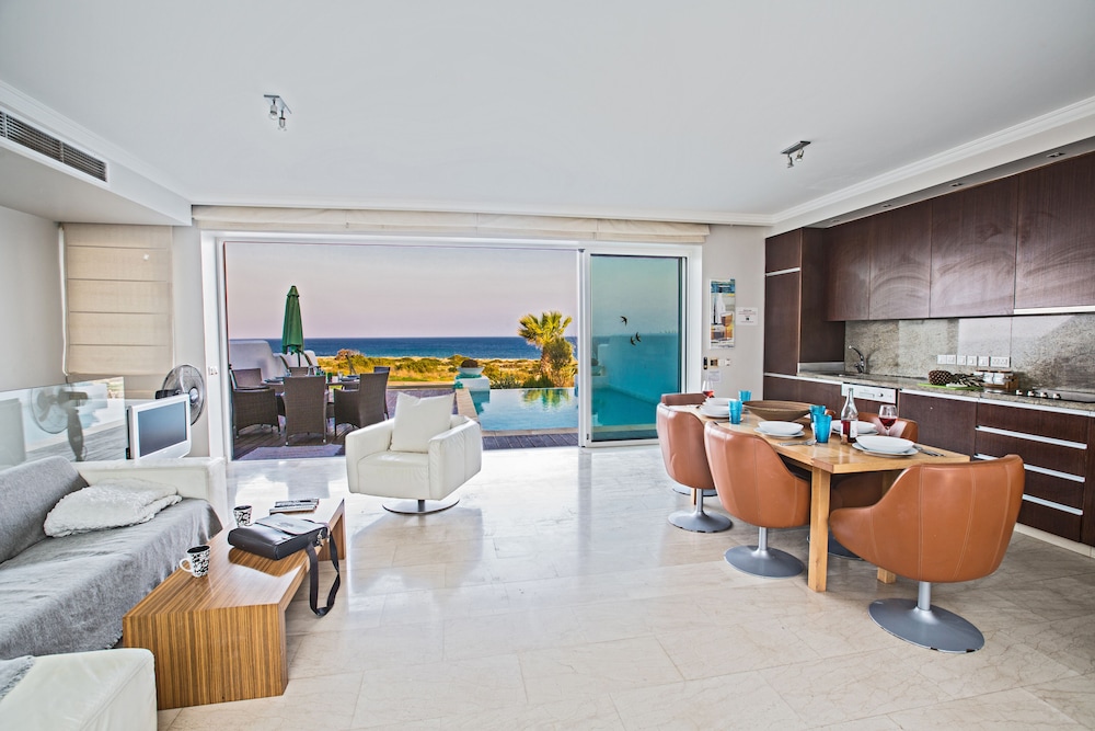 Protaras Holiday Villa Nv28