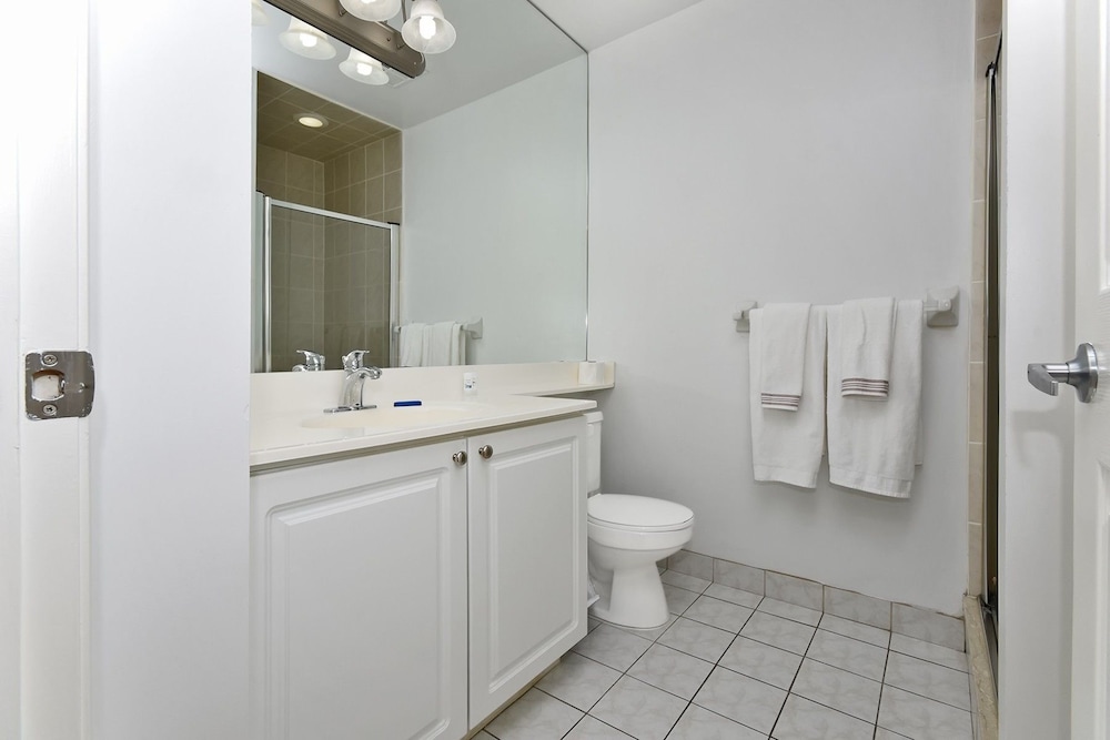 NAPA Furnished Suites - Square One