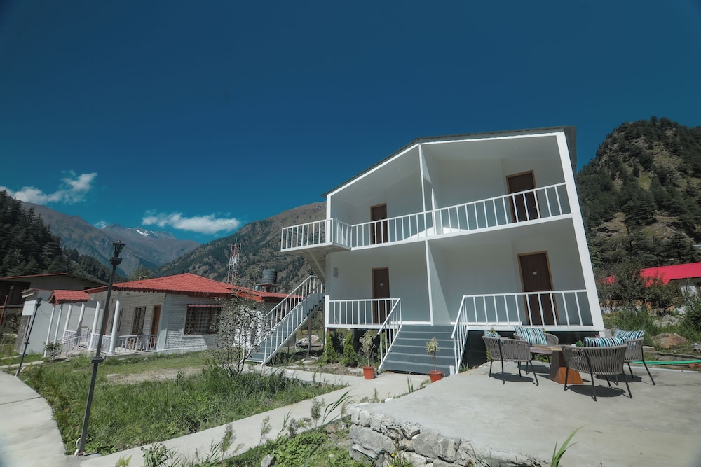 Harsil Village Resort