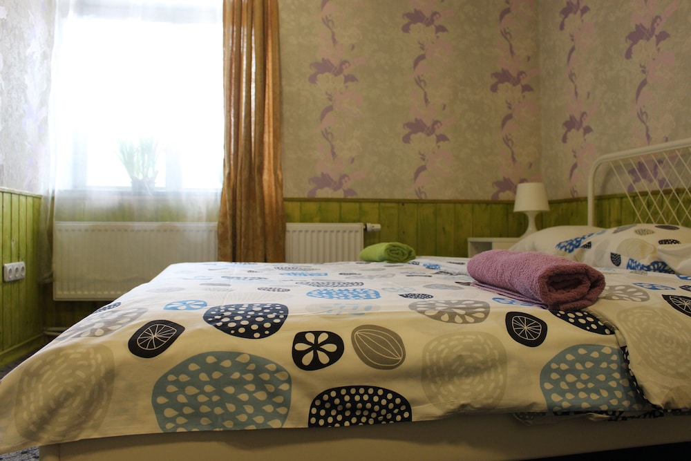 Sleep In BnB