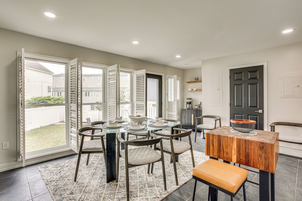 Luxe Atlantic City Stay: Walk to Beach & Boardwalk