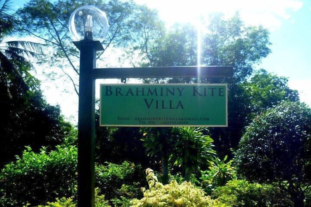 Brahminy Kite Holiday Home