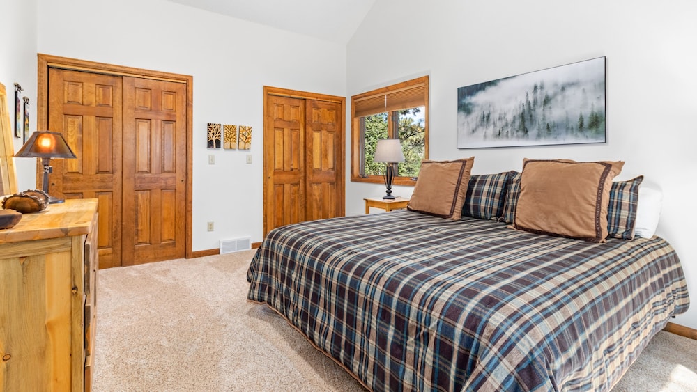 Aspen Brook Kyle Cabin By Estes Park Homes 4 Bedroom Home
