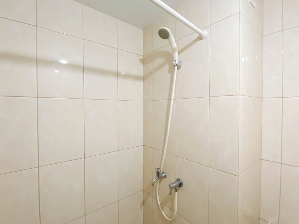 Simple And Strategic Location Studio Apartment At Springlake Summarecon Bekasi