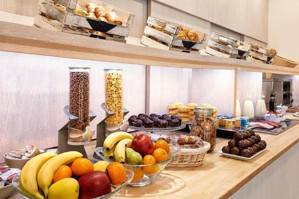 Las Rozas de Madrid Vacations - BB Hotel Las Rozas - Property Image 5