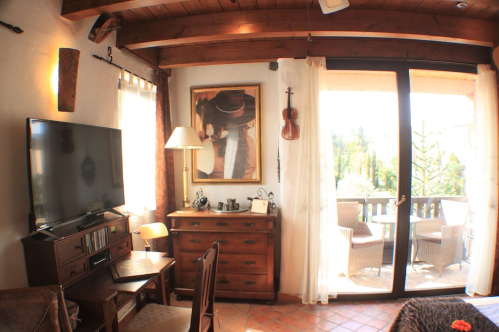 Photo 75