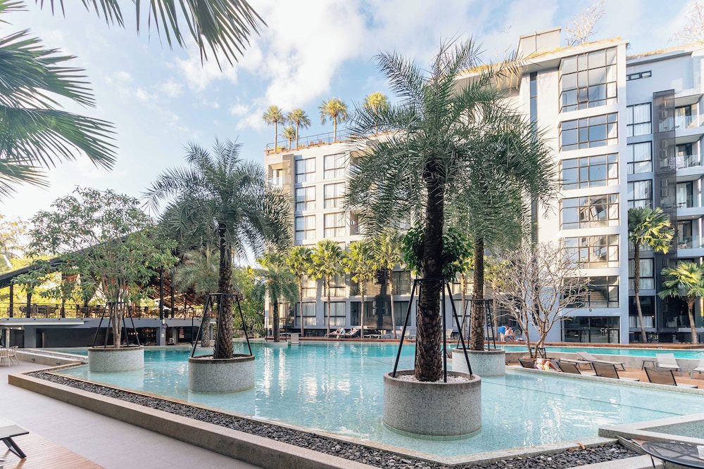 Condo with Full Facilities C255
