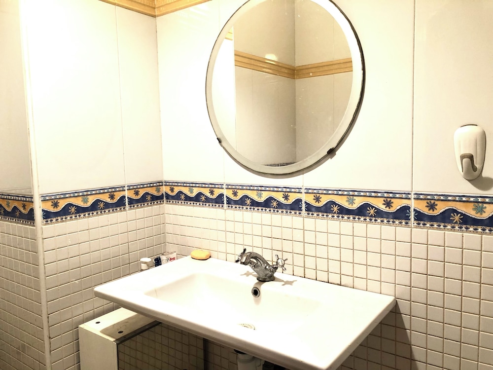 Chinese guesthouses in Casablanca