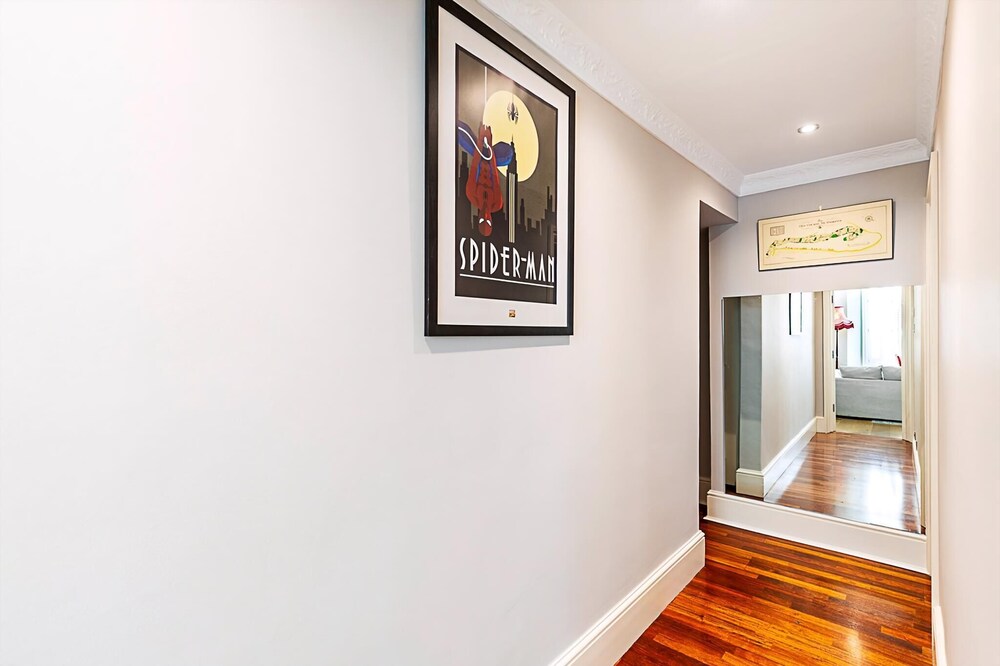 Chic Garden Flat in Leafy Ealing