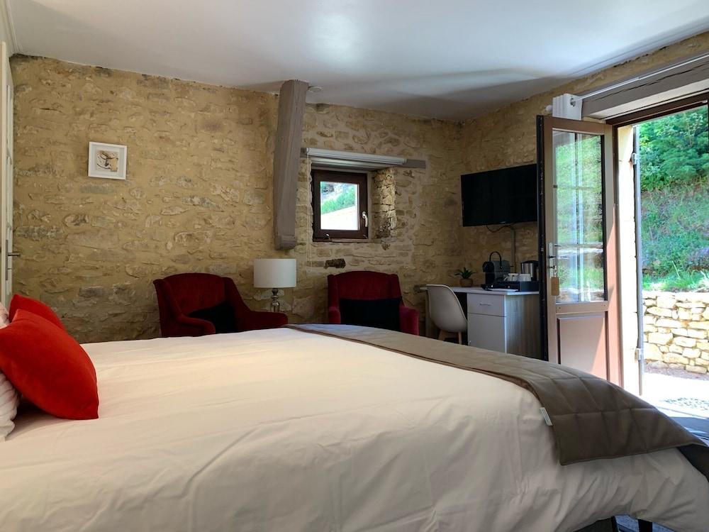 Le Noyer Residence - Property Image 17
