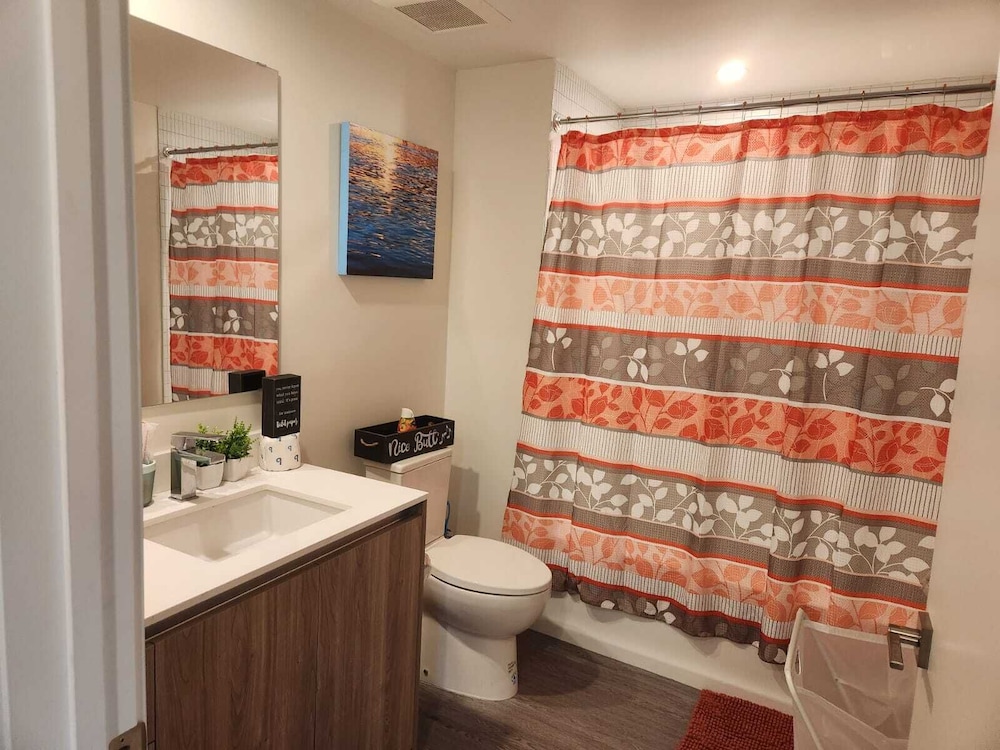 Urban Chic Apart-Hotels in Central LA