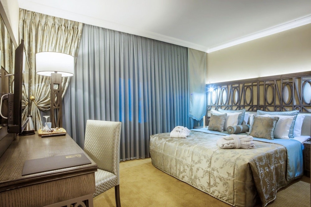 Cadence Design Otel - Image 10