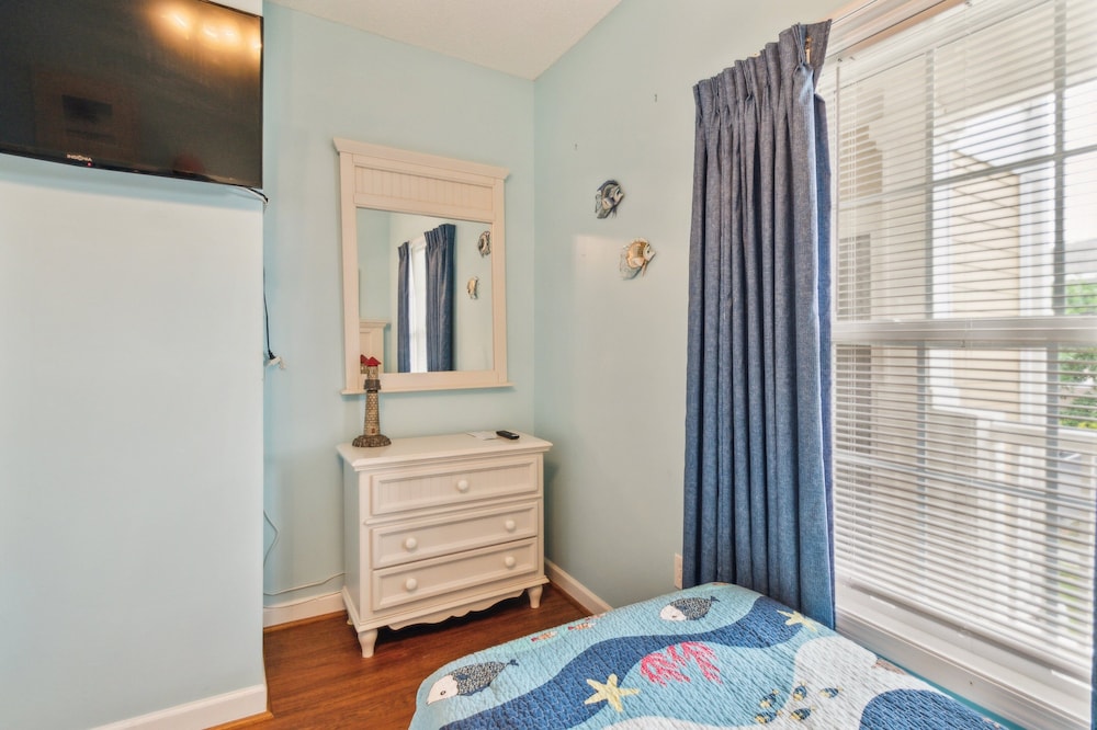 Havens On The Nine 2 Bedroom Condo