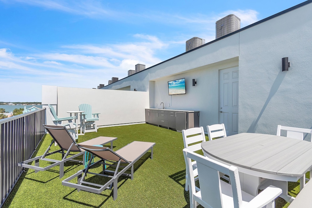 Azul Townhomes A5