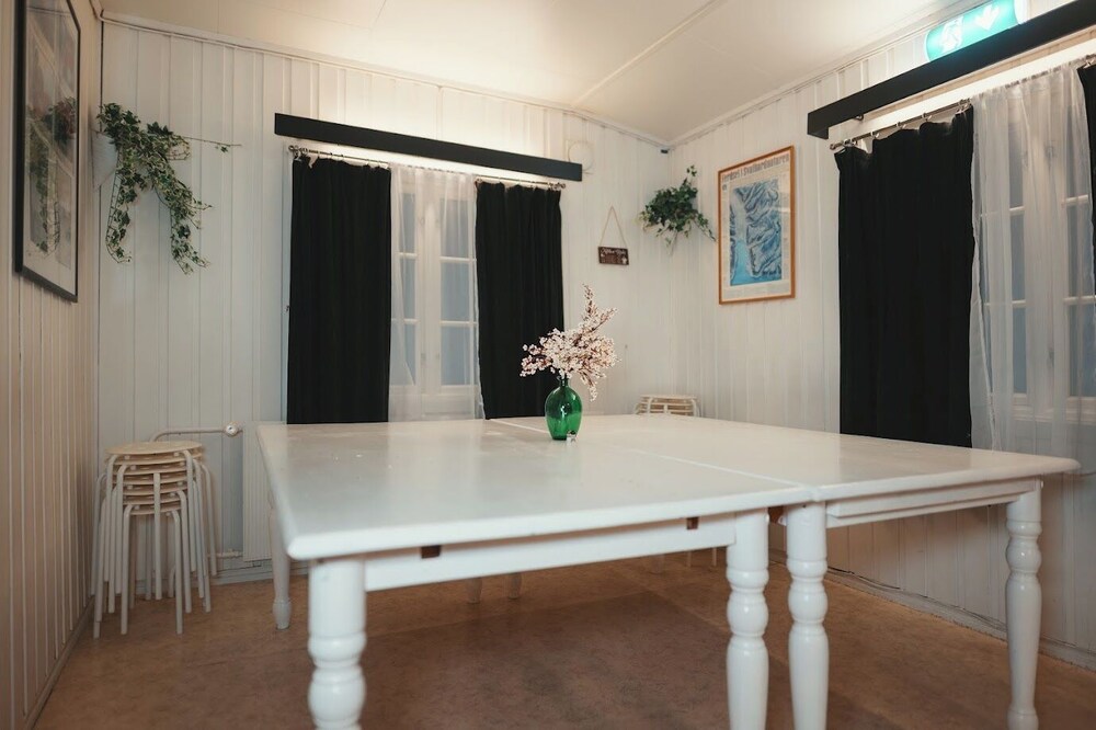 Gjestehuset 102 - your home away from home!