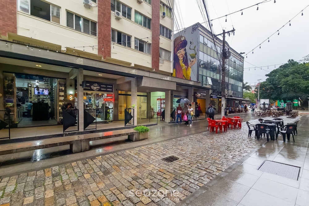 EJO - Modern Apartments in the Center of Floripa