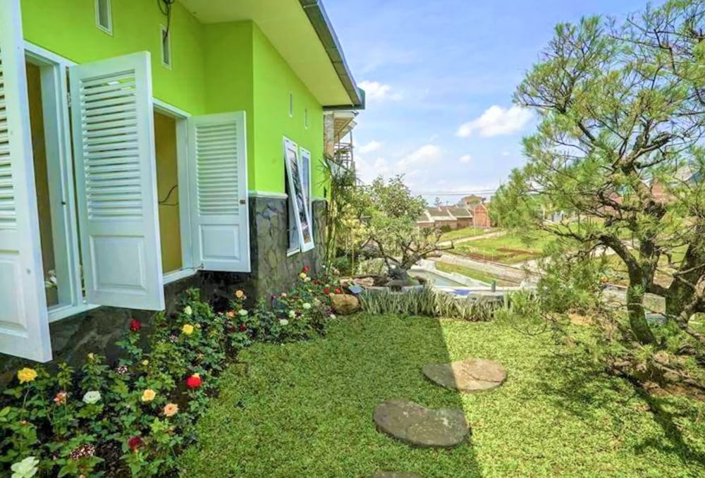 Anargya Guest House view 2