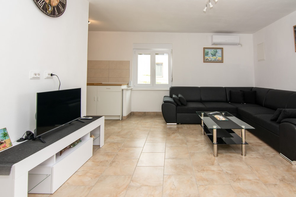 Apartments Cupic view 5