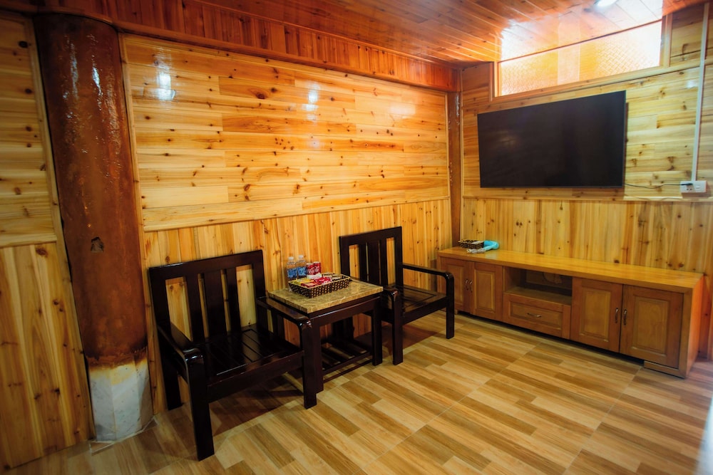 SaPa Village Retreat - Dine & Coffee