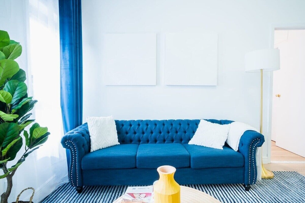 1435 UES Apartment
