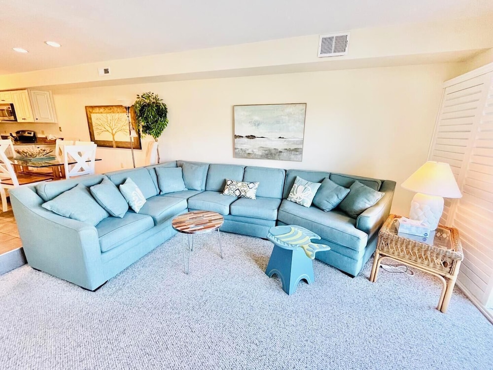 Ocean Pointe 10