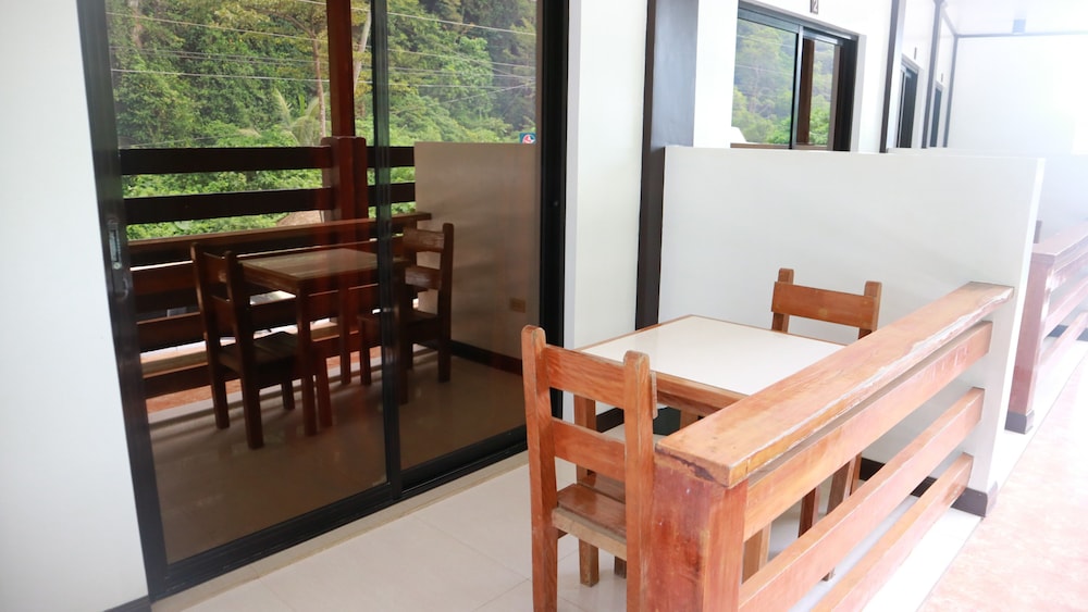 Lolo Panding Inn