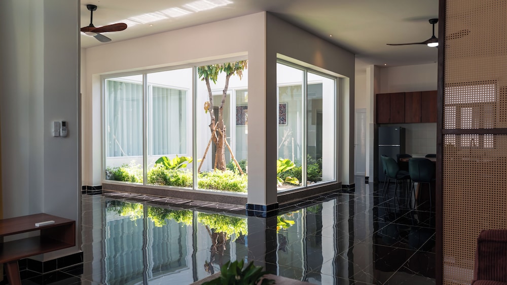Royal Beach Resort & Residence by EHM