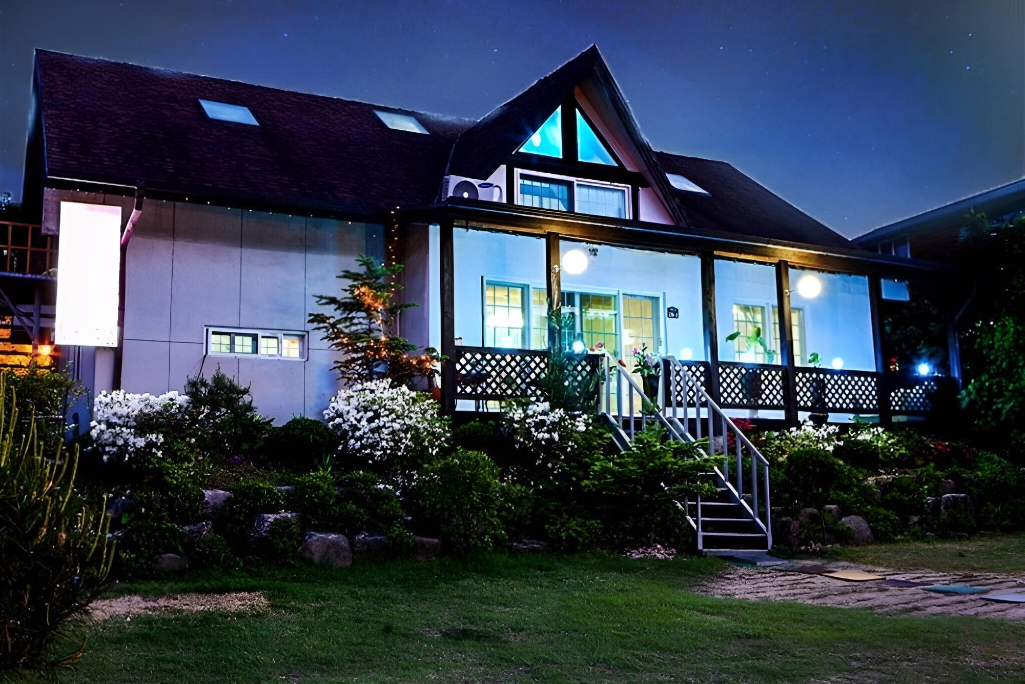 Pocheon White House Pension view 5