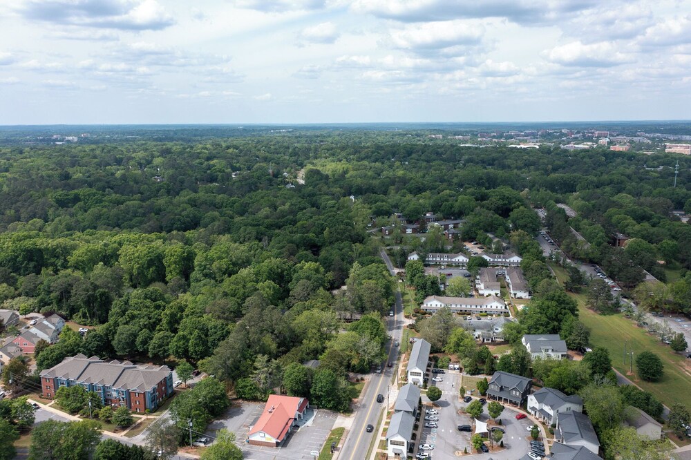 Low Country Dawg House Stunning Walking Trails! view 4