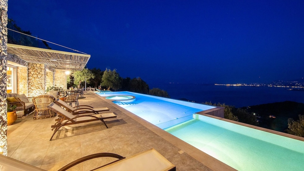 Villa Summer Wine by White Dream Villas