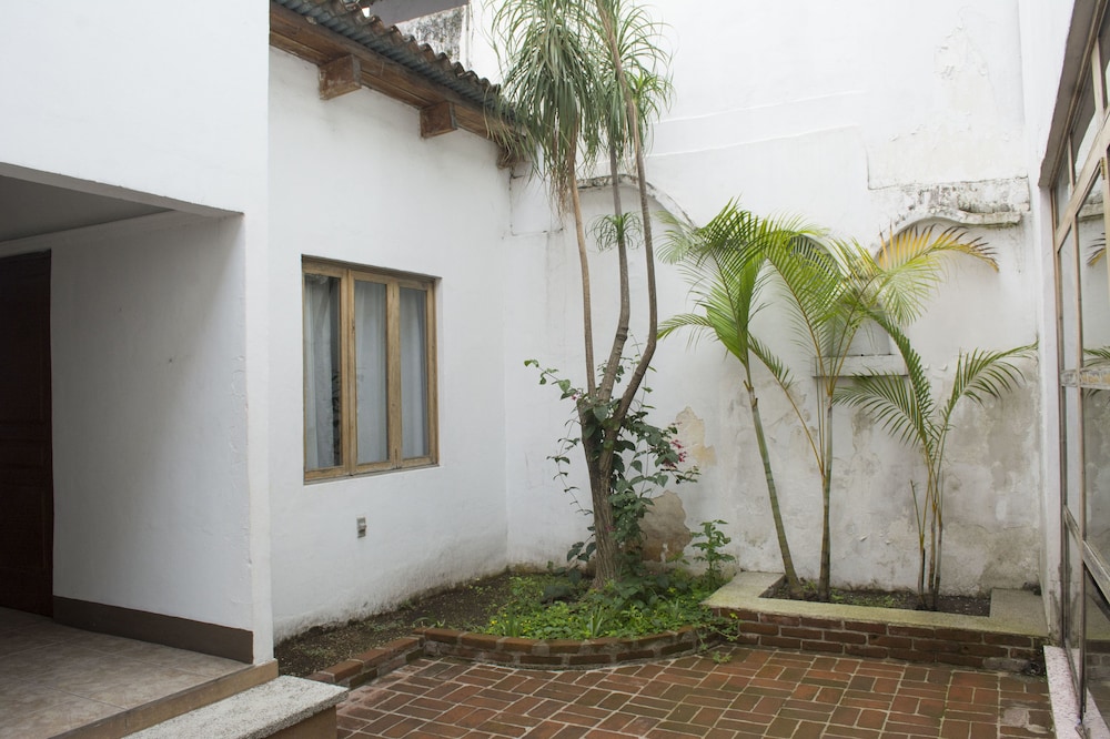Hotel Casa Nola