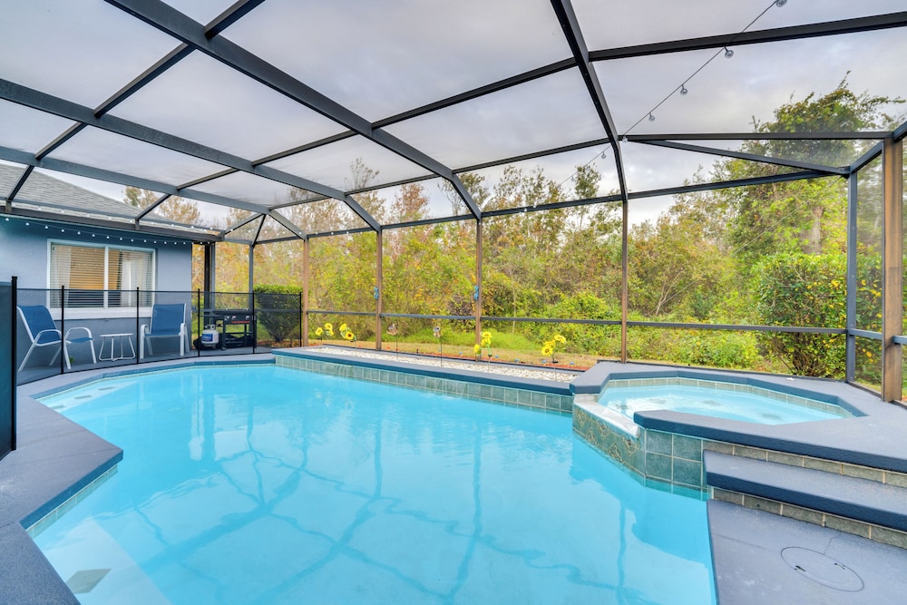 Play & Relax: Davenport Family Getaway!