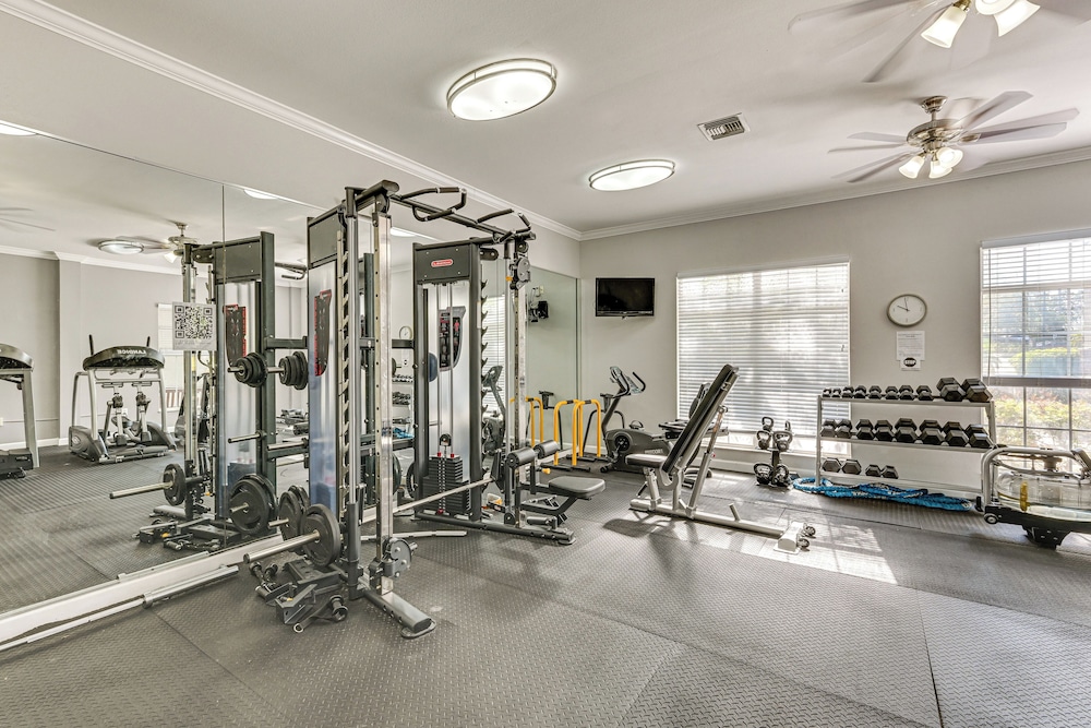 Saltwater Pool + 4 Mi to Beach: Clearwater Condo!